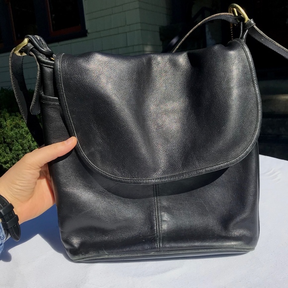 HUGE Vintage Coach Black Leather "Whitney" Bag - Picture 4 of 8